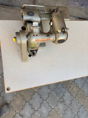 vand masina de cusut tiv ascuns - imagine 3