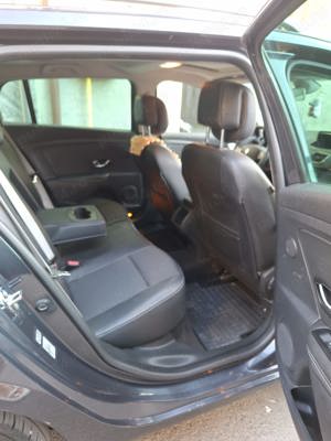 Renault megane 3 Bose 1,5 110 CP - imagine 6