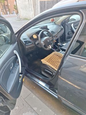 Renault megane 3 Bose 1,5 110 CP - imagine 7