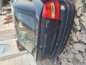 dezmembrez opel astra g  - imagine 3