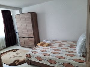 Inchiriez apartament 2 camere-  Universitate , zona magazin Bucovina, etaj 2 - imagine 4