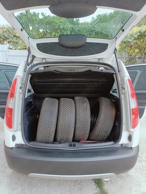 vand.scoda..urgent.mai.multe - imagine 2