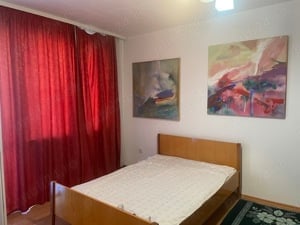 Slavici, 2 camere semidecomandat,etaj 4 cu acoperis,balcon,pret 55.000 euro