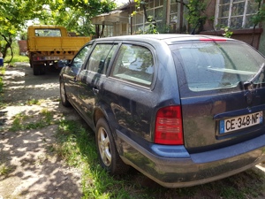 Skoda Octavia 1.9 tdi, pentru  piese, întreagă. - imagine 2