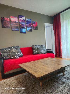 Inchiriez apartament 3 camere Calea Sagului (peste drum de cimitir)