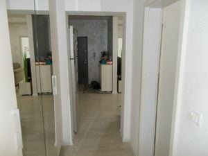 Apartament 3 camere, Dumbravita, parter, mobilat, langa sat - imagine 16