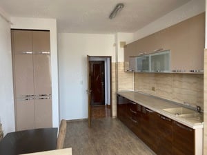 Vanzare apartament 2 camere - imagine 6