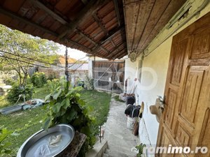 Casa de vanzare 2 camere 2340 mp teren in Comuna Parau Judetul Brasov - imagine 3