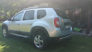 Dacia Duster 4x4 Prestige - imagine 4