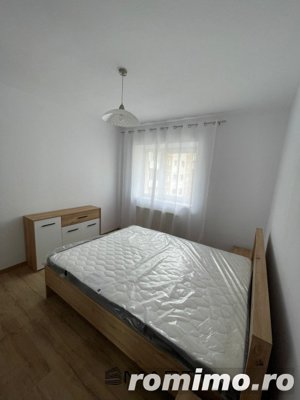 Apartament renovat 2 camere Vasile Aaron - imagine 7