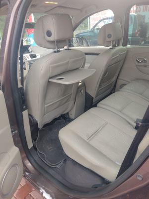 Renault Megan Scenic 1500 tdci an 2010 - imagine 6