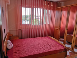 Închiriez apartament cu 3 camere  - imagine 9