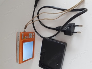 Vand aparat fotografiat 100 RON