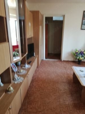 Apartament 2 camere semidecomandat, 50 mp utili, et.4 acoperis, Timisoara, zona Soarelui, centrala