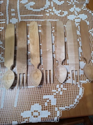 Linguri, furculițe din lemn de cireș 