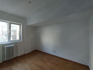 Vand Apartament cu 3 camere zona Cismigiu -Facultatea de Drept  - imagine 3