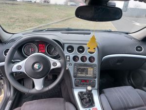 Alfa Romeo 159 1,9 JTDM 2007 - imagine 10