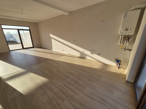 Vila finisata complet LA PRET DE APARTAMENT - Vladimirescu, Arad - imagine 5