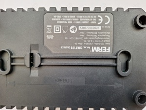 Incarcatoare noi ( 3 modele ) pentru acumulatori de 20V - 4A   2,4A - imagine 5