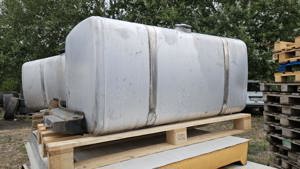 Rezervoare combustibil 300 l