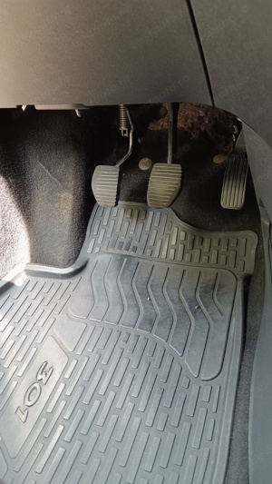 PEUGEOT 301, 1.2, 82 CP, EURO 5, An Fabricqtie 2015, 138.000 KM, GPL  DOTARI : GPL Aer conditionat A - imagine 6