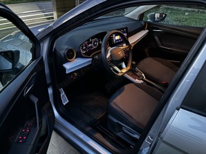 Seat Arona   7 DSG  primul proprietar - imagine 4