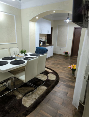 De vânzare apartament 3 camere Piața Bălcescu centru  - imagine 3