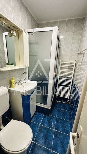 Vânzare apartament 3 camere, etaj 3 , strada Mioriței - imagine 6