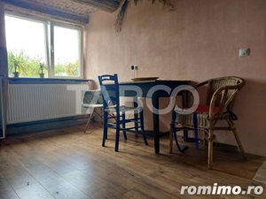 Casa in Marpod 30 km de Sibiu toate utilitatile 3 camere teren 961 mp - imagine 8