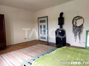 Casa in Marpod 30 km de Sibiu toate utilitatile 3 camere teren 961 mp - imagine 16