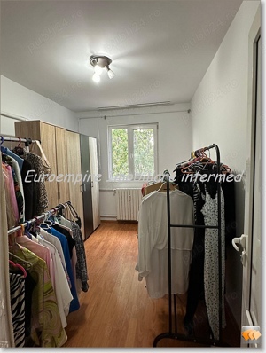 Apartament 3 camere de vanzare zona Groapa - imagine 4