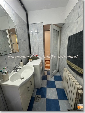 Apartament 3 camere de vanzare zona Groapa - imagine 6