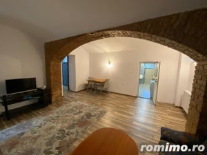 Apartament 2 camere semidecomandate la casa, Parcul Sub Arini - imagine 4