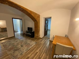 Apartament 2 camere semidecomandate la casa, Parcul Sub Arini - imagine 2