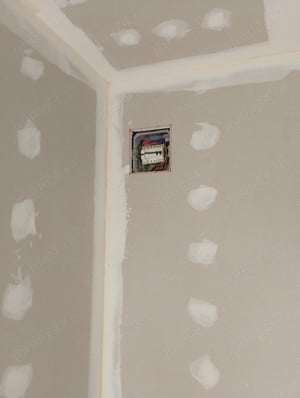 Executăm lucrări construcții