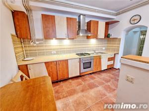 Garsoniera spatioasa de inchiriat in Centrul Istoric al Brasovului - imagine 17