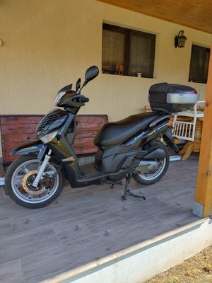 Keeway 125 600 km  se conduce cu b ul - imagine 4