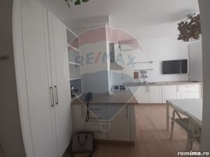 Apartament cu 2 camere de vânzare ULTRACENTRAL! - imagine 5