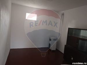 Casa renovata de vanzare in IRATOSU cu teren 3000 mp - imagine 8