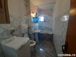 Casa renovata de vanzare in IRATOSU cu teren 3000 mp - imagine 12