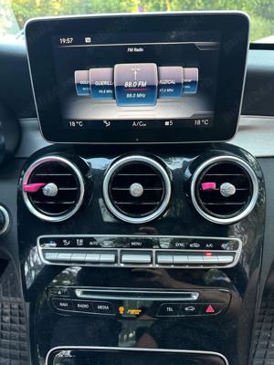 Vând Mercedes C class W205 Bluetec 4matic, stare impecabila  - imagine 7