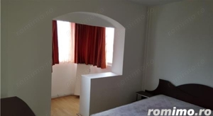 Vand apartament cu 2 camere,decomandat,zona Simion Barnutiu - imagine 4