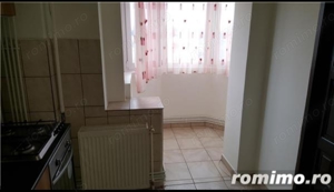 Vand apartament cu 2 camere,decomandat,zona Simion Barnutiu - imagine 8