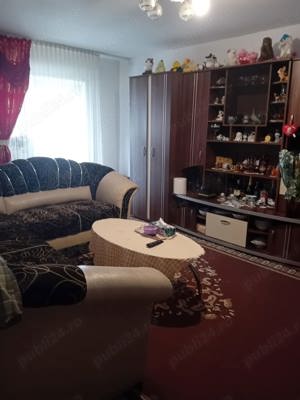 Vând apartament 4 camere 