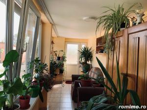 Casa in Giulvaz de 3 camere, SU 163 mp, teren 729 mp - imagine 15