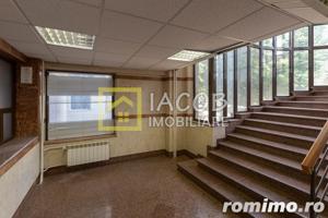 Spatiu comercial P+1, Buhusi, central, jud Bacau - imagine 8