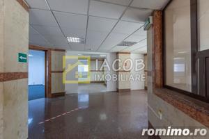 Spatiu comercial P+1, Buhusi, central, jud Bacau - imagine 10