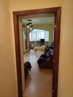 Slobozia , Ialomița , Apartament 2 camere , decomandat , parter , ultracentral , 52 mp utili  - imagine 8