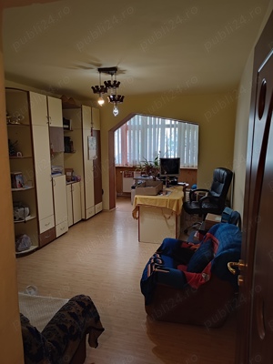 Slobozia , Ialomița , Apartament 2 camere , decomandat , parter , ultracentral , 52 mp utili  - imagine 7