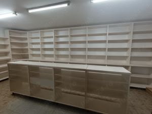 Mobilier magazin farmacie